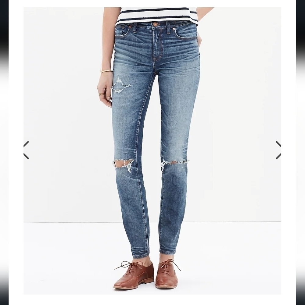 Madewell 9" High Rise Skinny Jeans Torn Knee Edition size 25